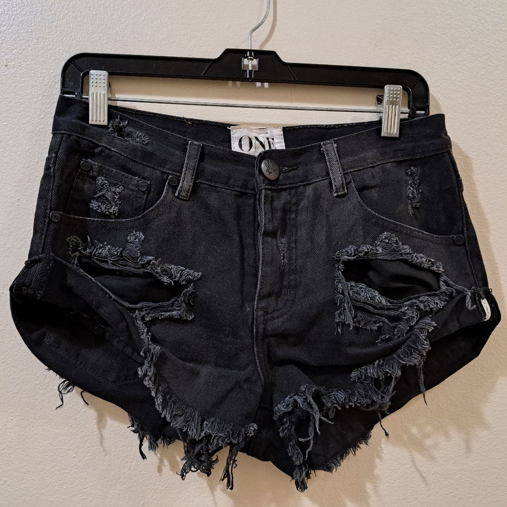 One by one teaspoon shorts